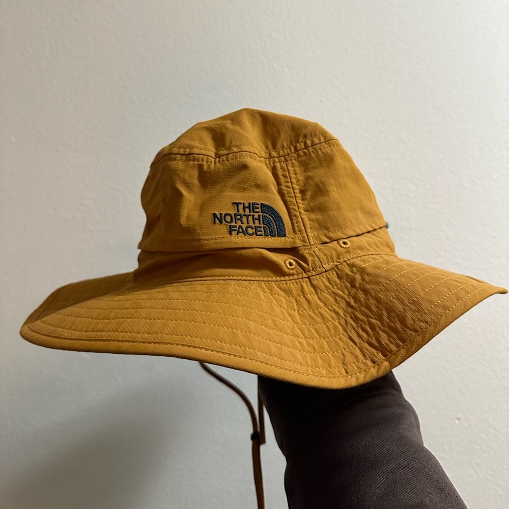 The North Face bucket hat